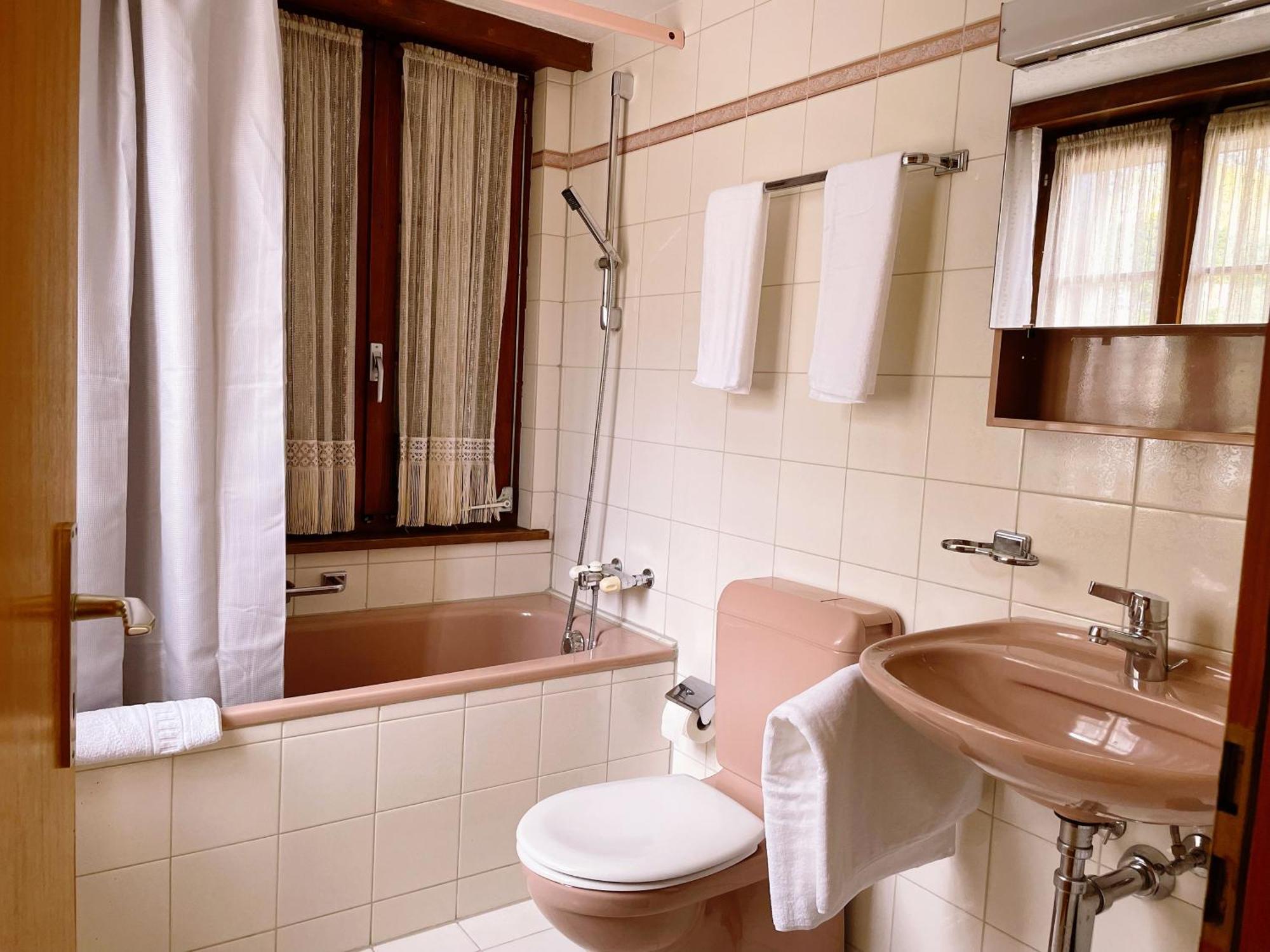 Hotel Gemmi Leukerbad Habitación foto